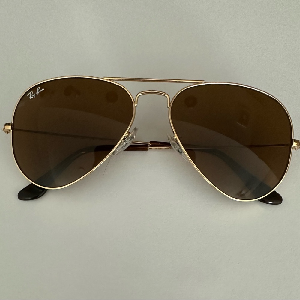 Ray-Ban Classic Aviator Sunglasses